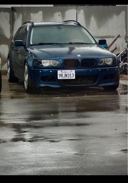 2003 BMW 325i