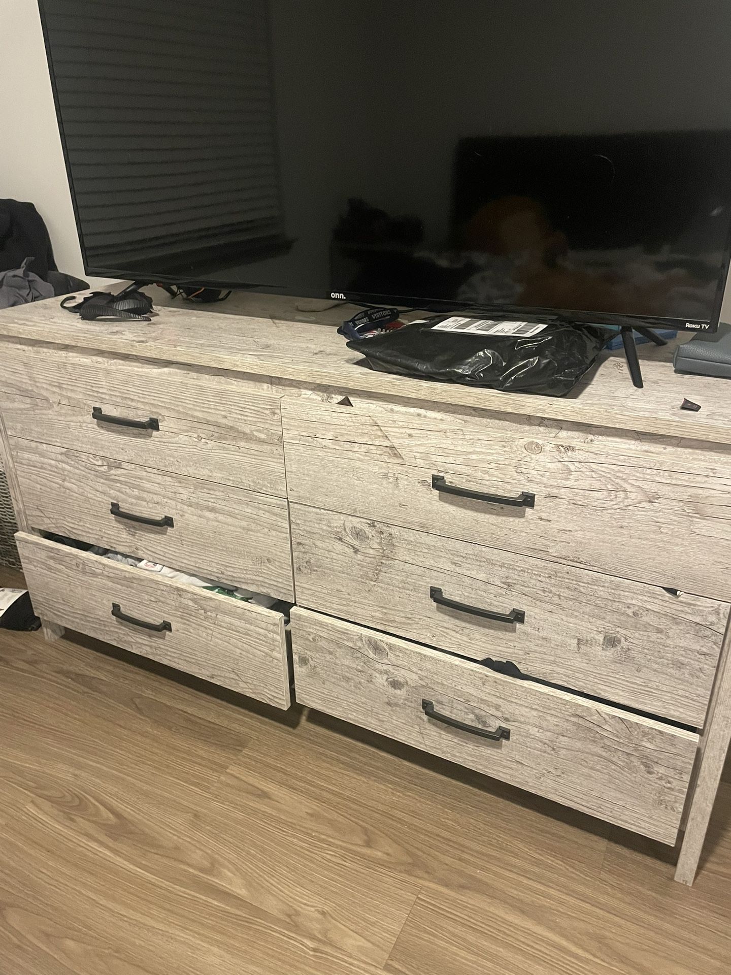 Gravity 6 Drawer Double Dresser by South Shore