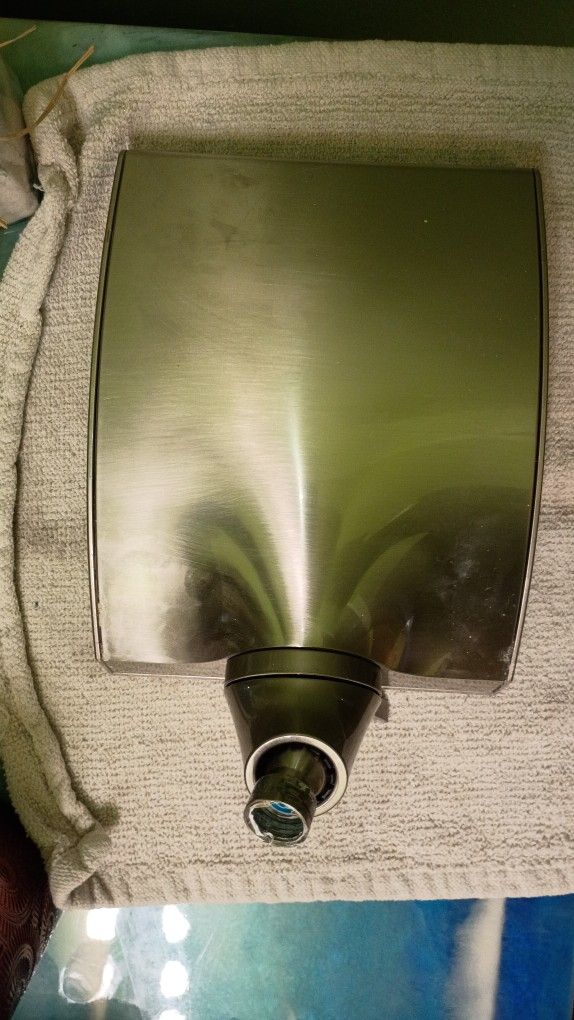 Oxygenics Brushed Chrome Showerhead 