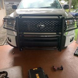 14-21 Tundra Bush Grille Guard 
