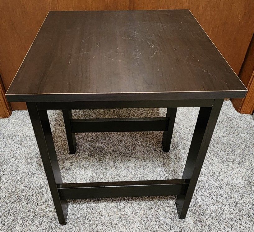 End Table - Great Condition