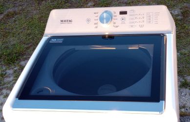 Maytag Commercial Top Load Washer with Agitator!