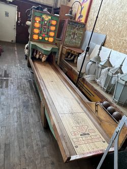 Arcade Amusement Bowling Games
