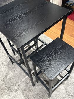 Compact Dining Table Set – 23 ¾” x 23 ¾” x 36”