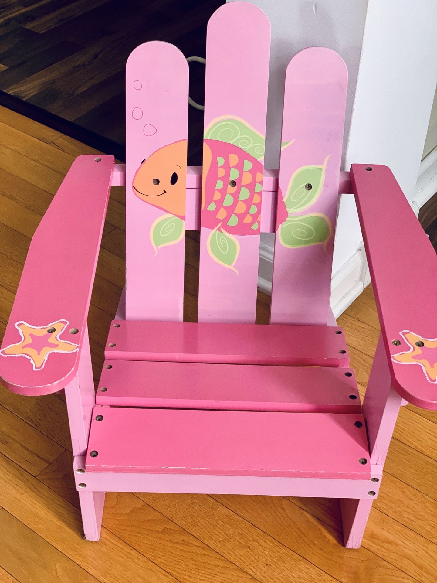 Kids Adnorack Chair in good condition