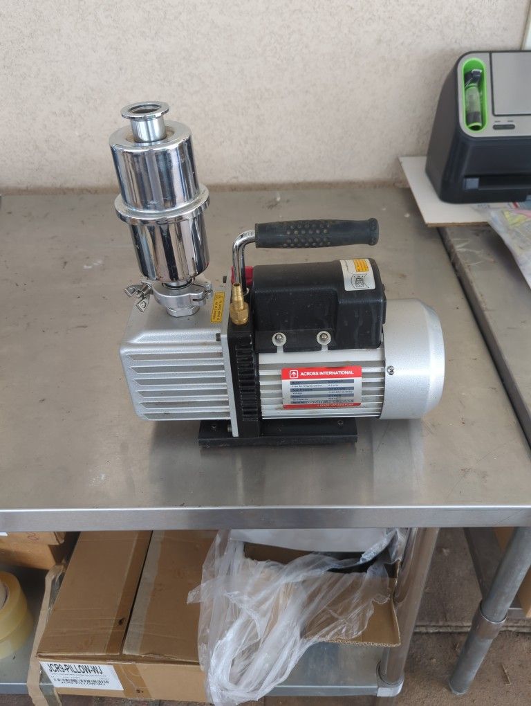 Across International EASYVAC 7 LAB GRADE VACUUM PUMP
