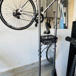 Bike Rack -free Standing Fits 4-5 Bikes 