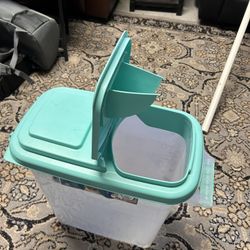 Pet Food Storage