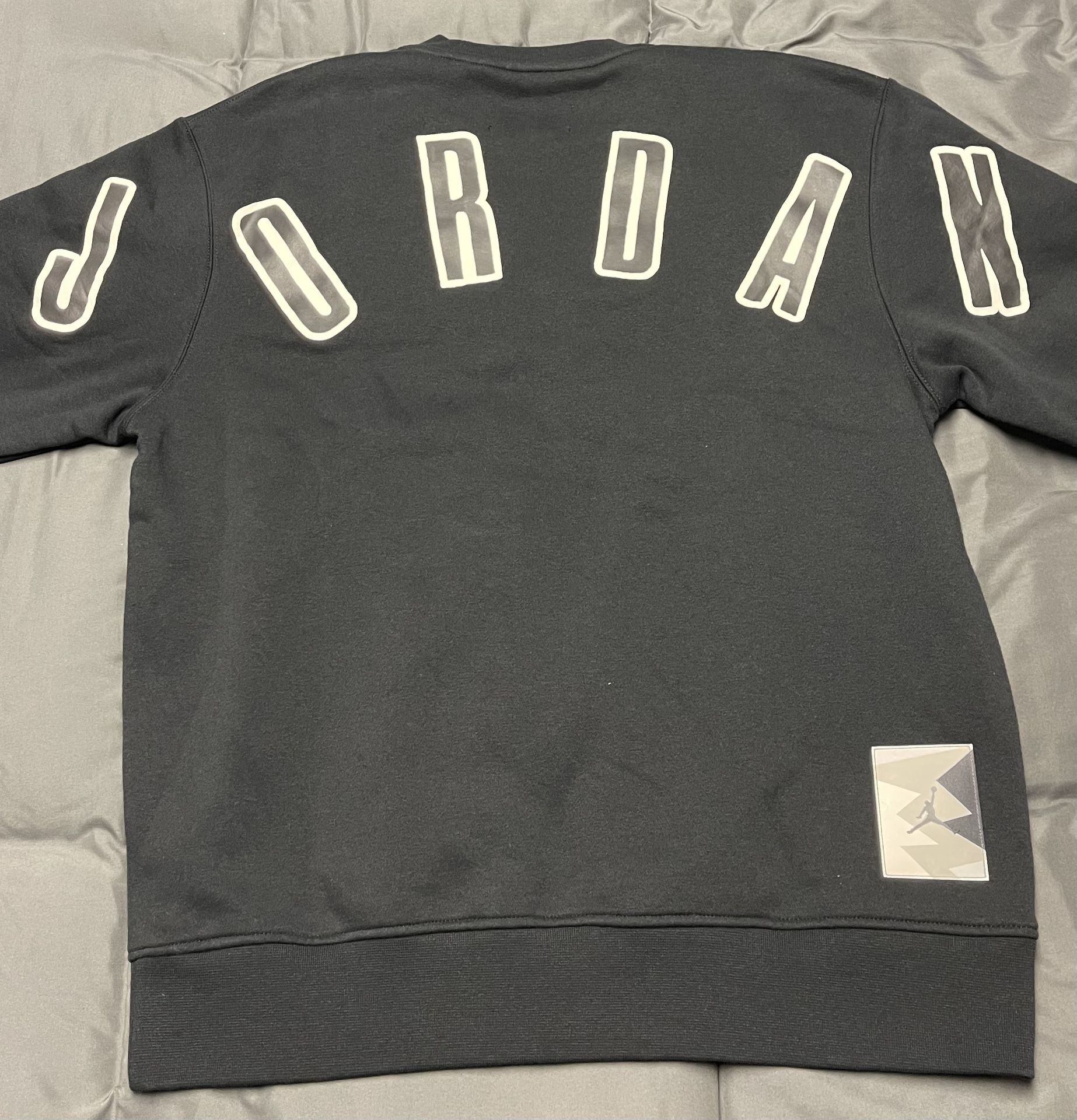 Men’s Jordan Black Crewneck Sweatshirt - Size Medium