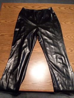 Women's leather pants size 6