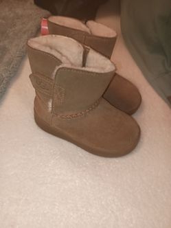 Baby Uggs