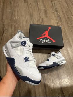 Jordan 4 midnight navy size 6youth / 7.5 women brand new