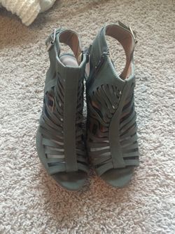 Olive green ankle wedges 8