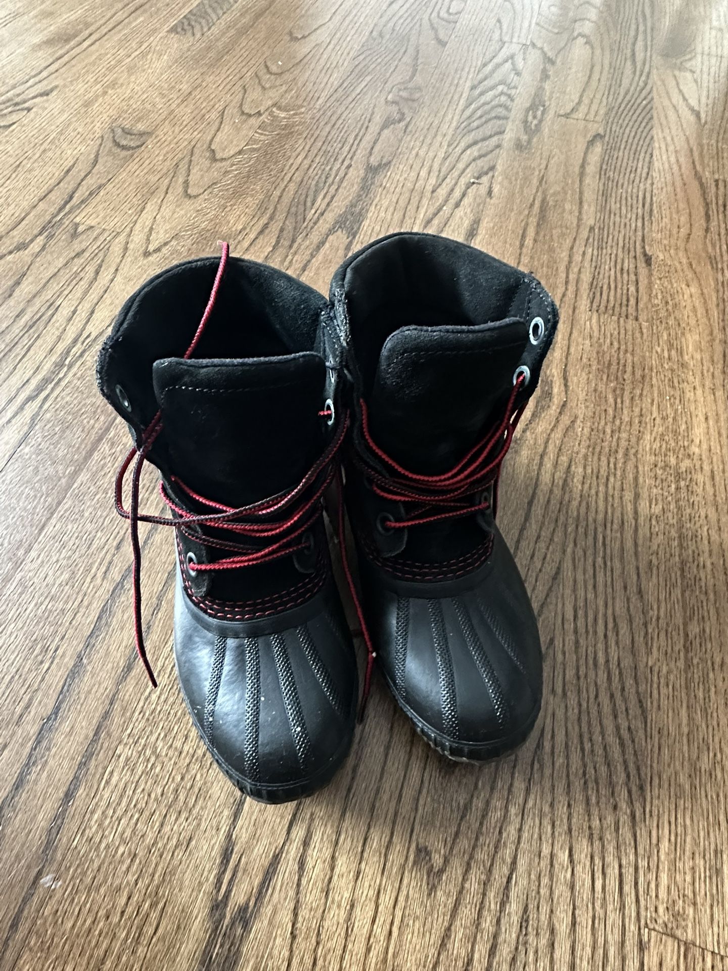 Brand New Sorel Kid Boot Size 3 $15