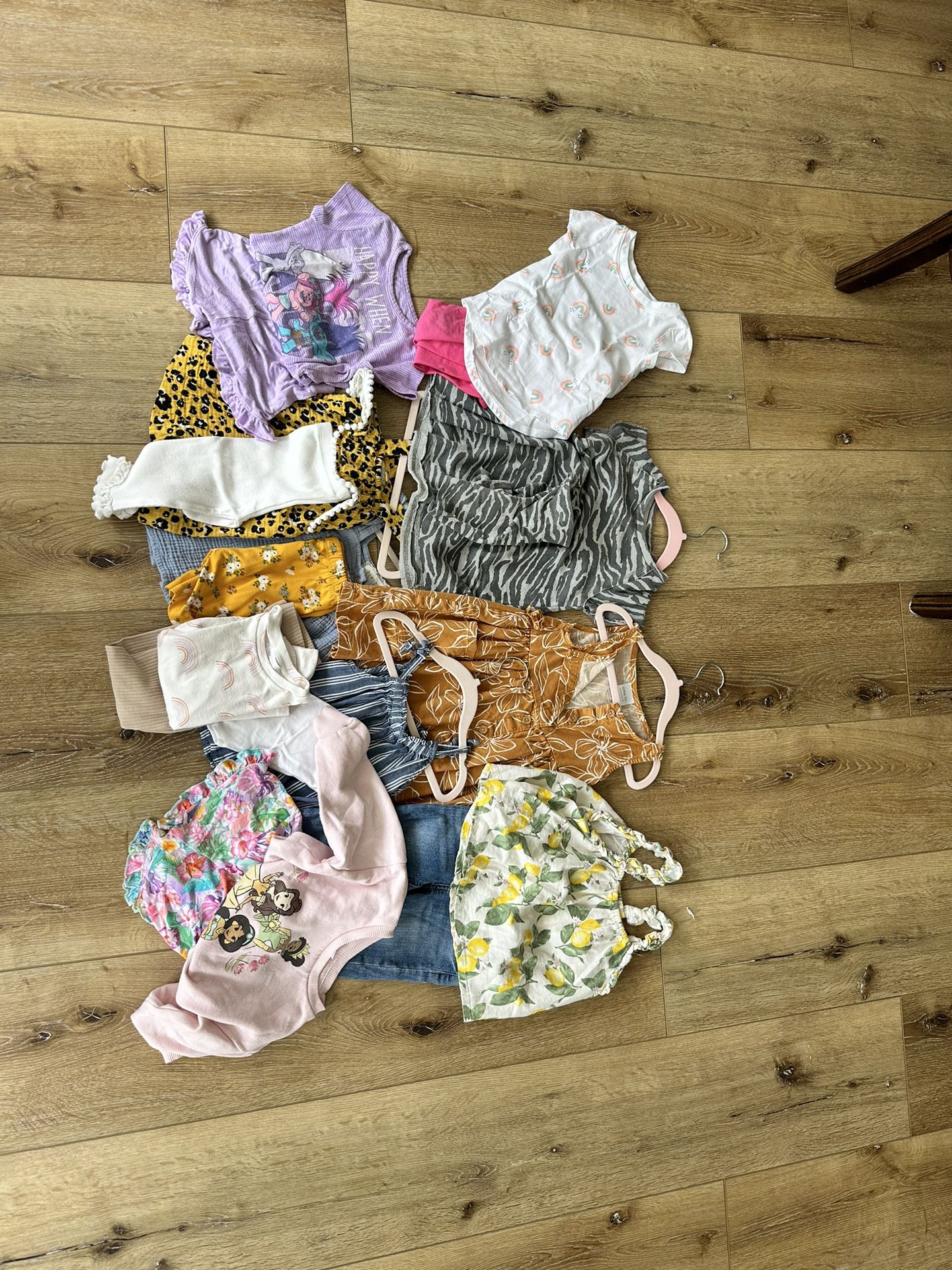 Toddler Girls Clothes 2T 21 Pieces