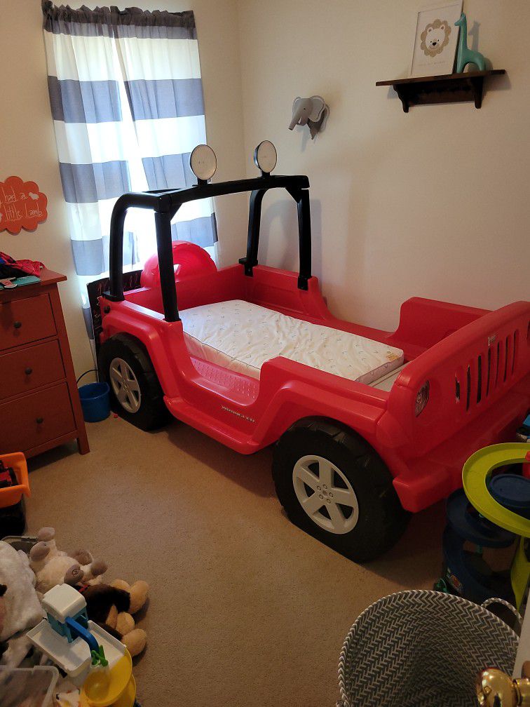 Jeep Bed
