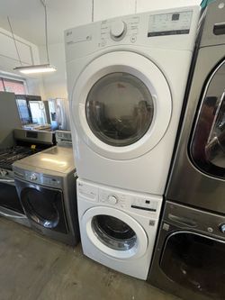 LG WASHER AND DRYER ( GAS DRYER )