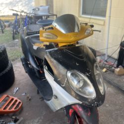 Longbo Gas Moped 