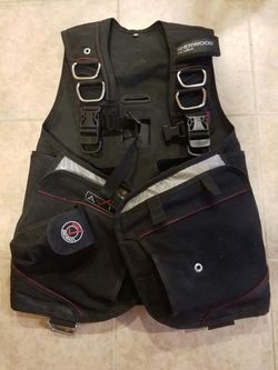 Scuba Gear Vest. Sherwood Avid