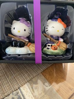 Hello Kitty Salt & Pepper 