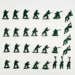 Vintage American Green Army Military Men Soldiers Plastic Toy Figures Hong Kong