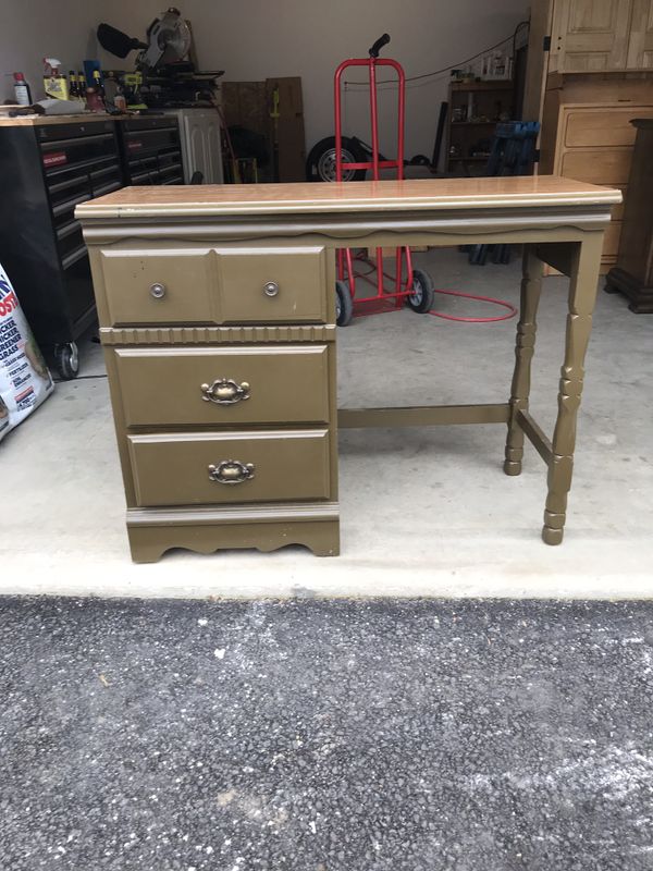 Desk For In Auburn Nh Offerup Desk