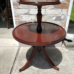 VINTAGE CHIPPENDALE STYLE TWO-TIER PIE CRUST TABLE