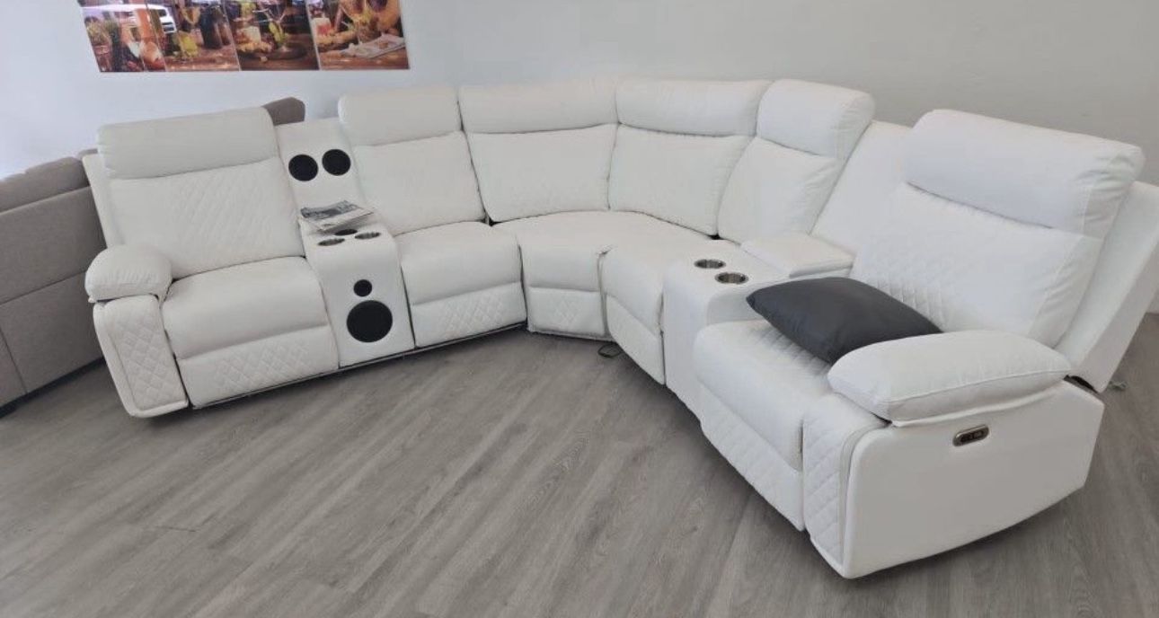 Brand New Power Reclining Sectional Sofa / Sofa Seccional Nuevo a Estrenar … Fast 🚚