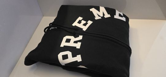 Supreme x Champion Sweater