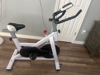 Adjustable Indoor Exercise Bike for Home Gym 300 lbs Capacity in good condition.