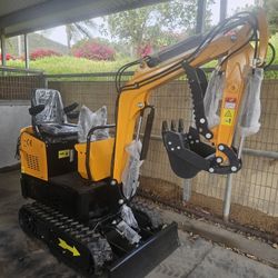 Mini Excavator Digger Diesel With Hydraulic Thumb