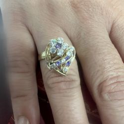 14K Solid Gold Wedding Ring CUBIC ZIRCONIUM STONES 4.3Gr Size 8.5