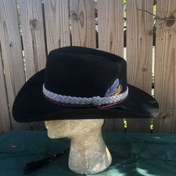 Akubra / Snowy River fur felt hat