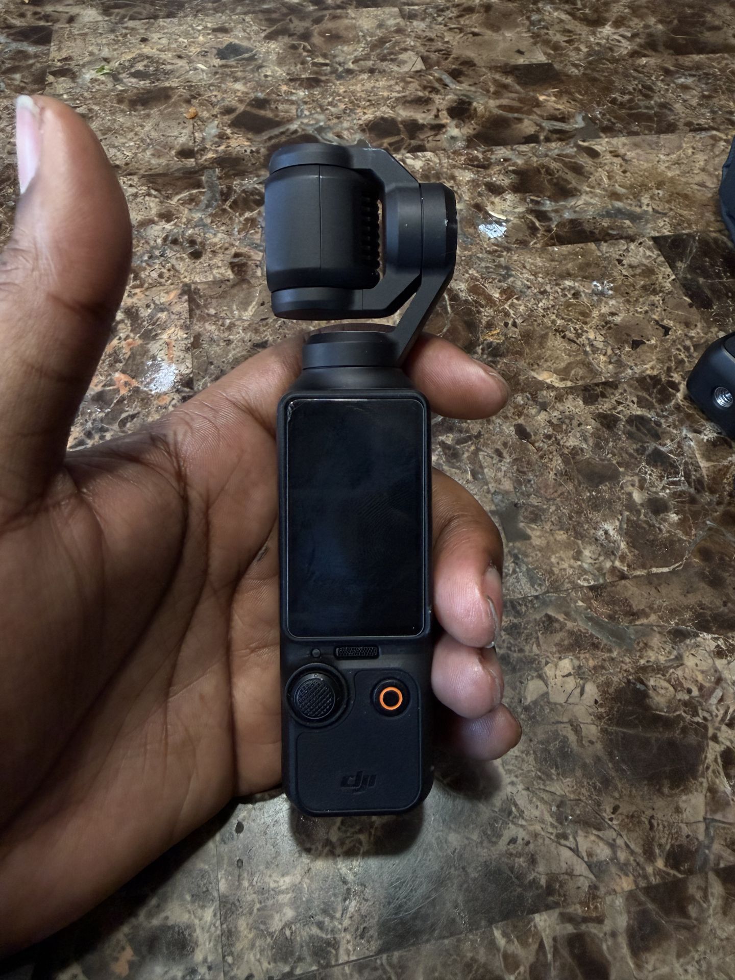 DJI Osmo Pocket 3