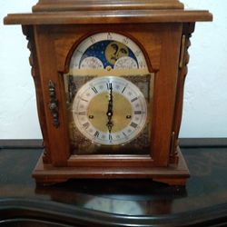 1985 German Mantle Clock