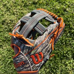 Wilson A2000 GH2 GM 11.75” Infield Baseball Glove RHT