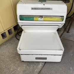 A toy Scale
