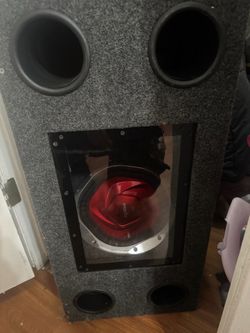 Speaker box