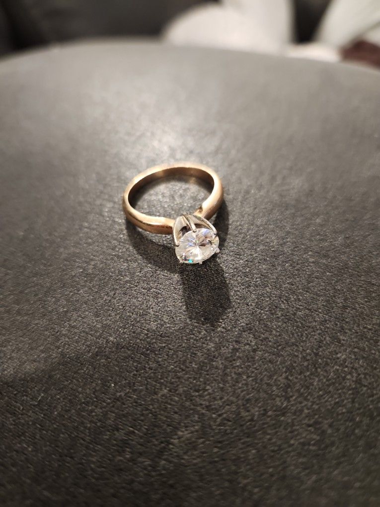 2.0 Carat Moissante Wedding Ring Size 7.5