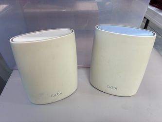 NETGEAR Orbi RBR50 + RBS50 Mesh WiFi System – Router & Satellite