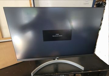 LG▪︎ LED LCD Monitor 27MN6OT-W