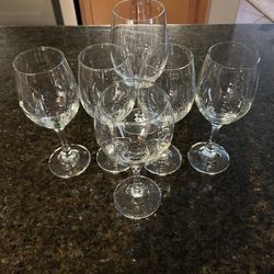 6 all-purpose stemmed wine glasses. highlands area vegas
