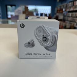 Beats Studio Buds plus New with Apple Care plus til 2026