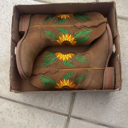 Women’s Boots 