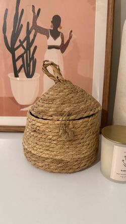 Woven basket