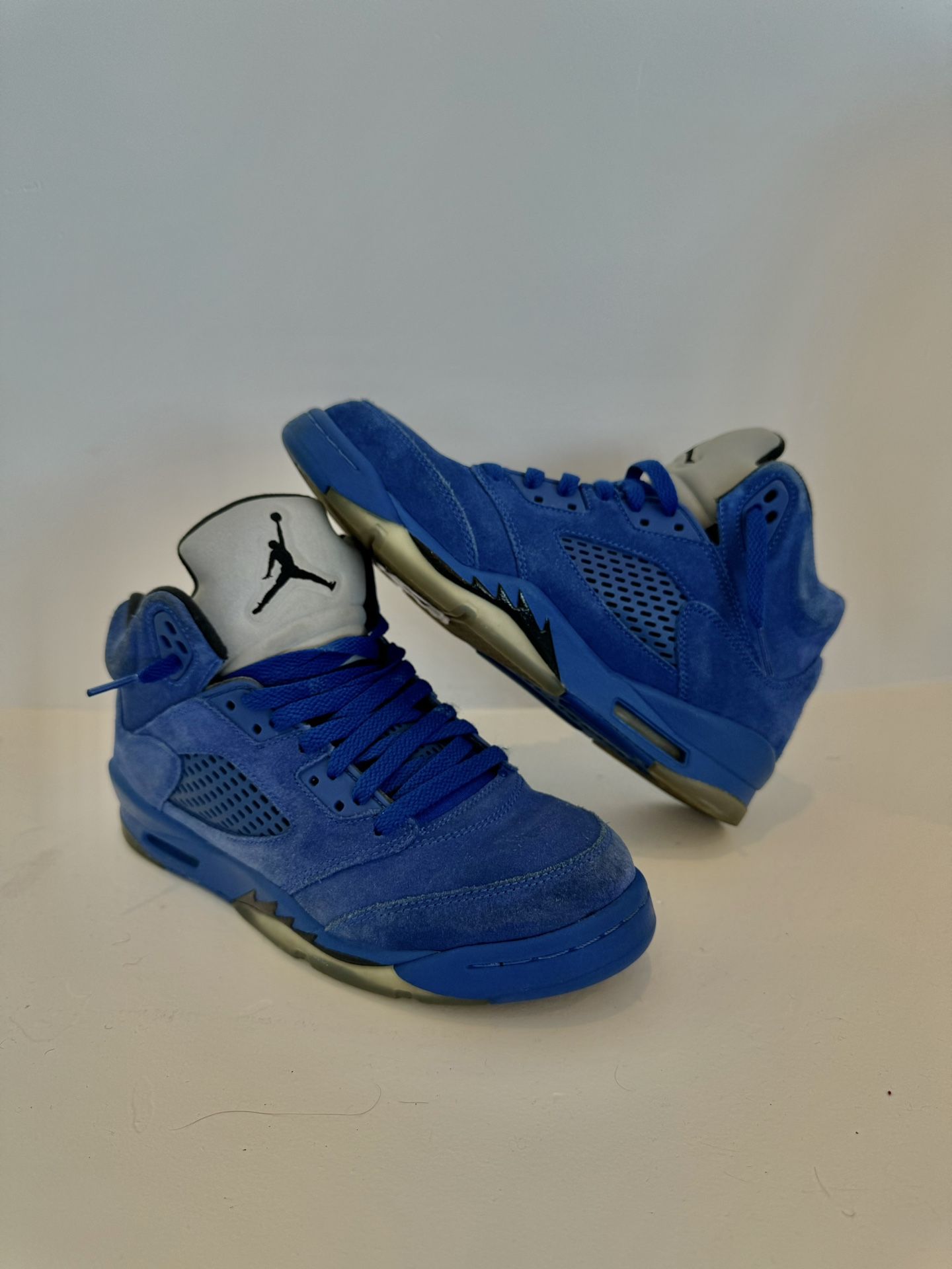 AIR JORDAN 5 RETRO 'BLUE SUEDE'  Size 7