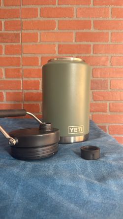 Yeti 1 Gallon Jug Camp Green