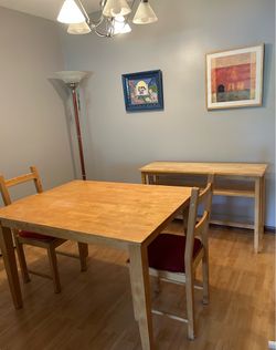 7 Piece Dining Set $100 Firm! Prompt pickup required.