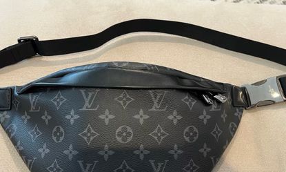 Louis Vuitton Discovery Bum Bag