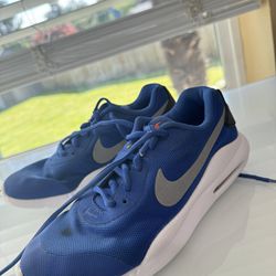 Nike Shoes 4y